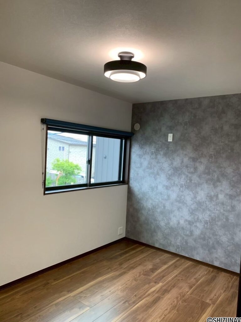 2階 洋室2-①