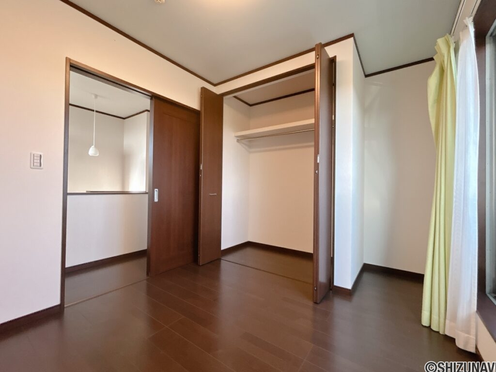 【2階洋室（4）5帖】