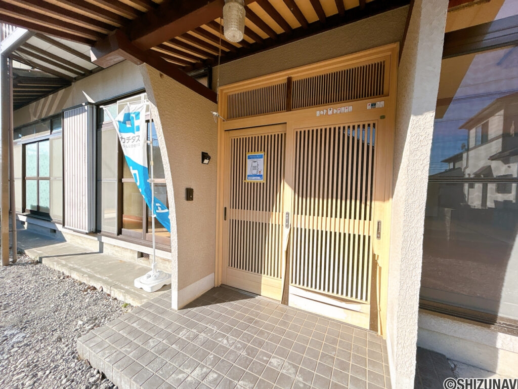 カチタス　すみれ台2丁目　玄関