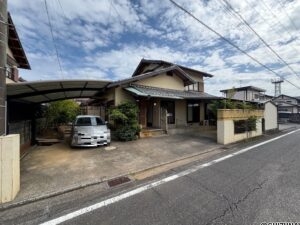 牧之原市静波　中古住宅の物件画像