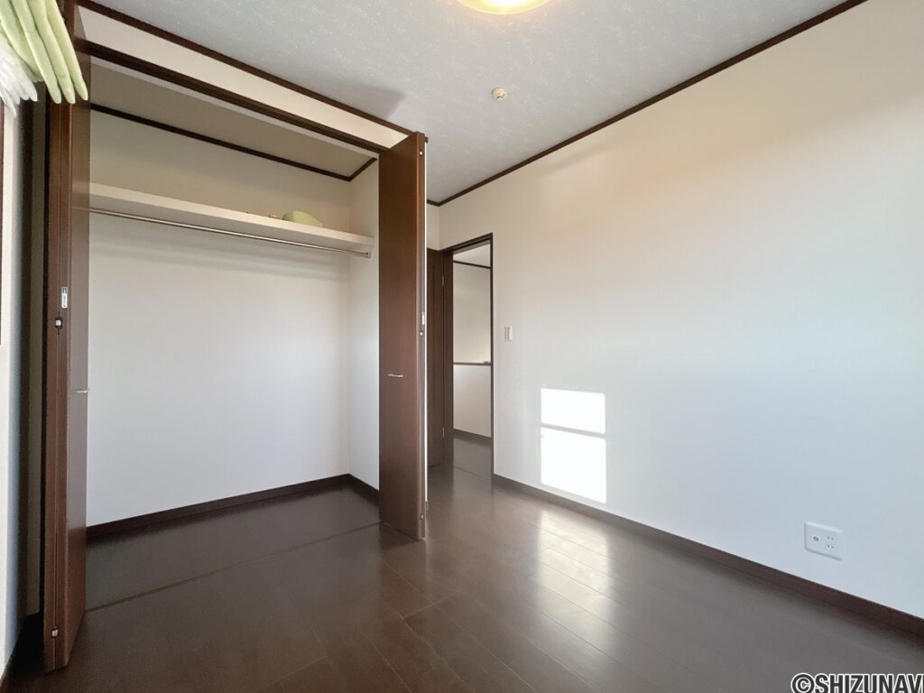 【2階洋室（2）5帖】