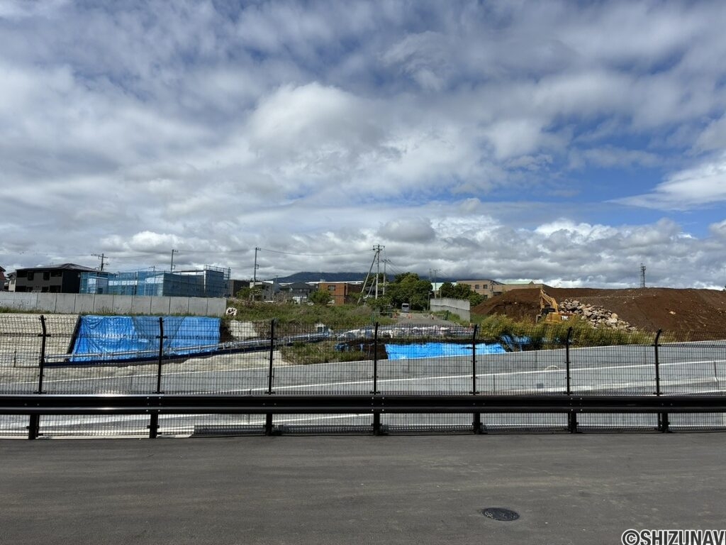 沼津市岡宮　売り土地　外観