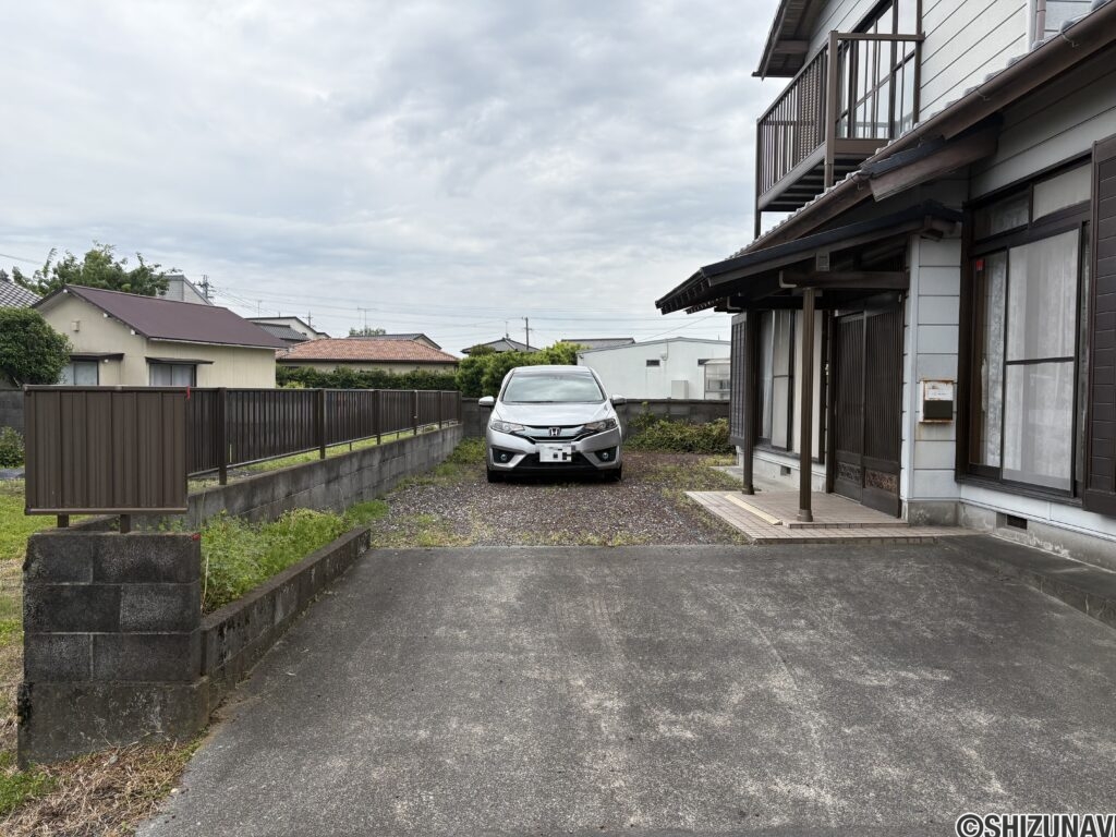 駐車場 縦列2台