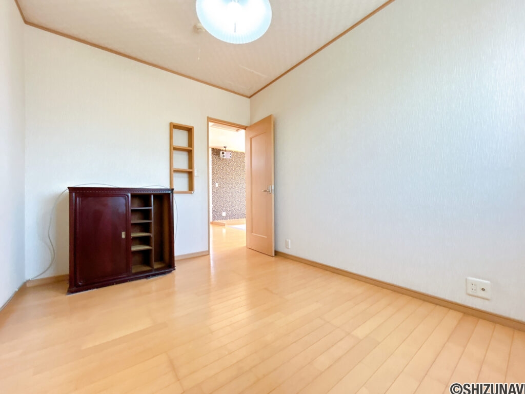 【洋室（1）6帖】別角度