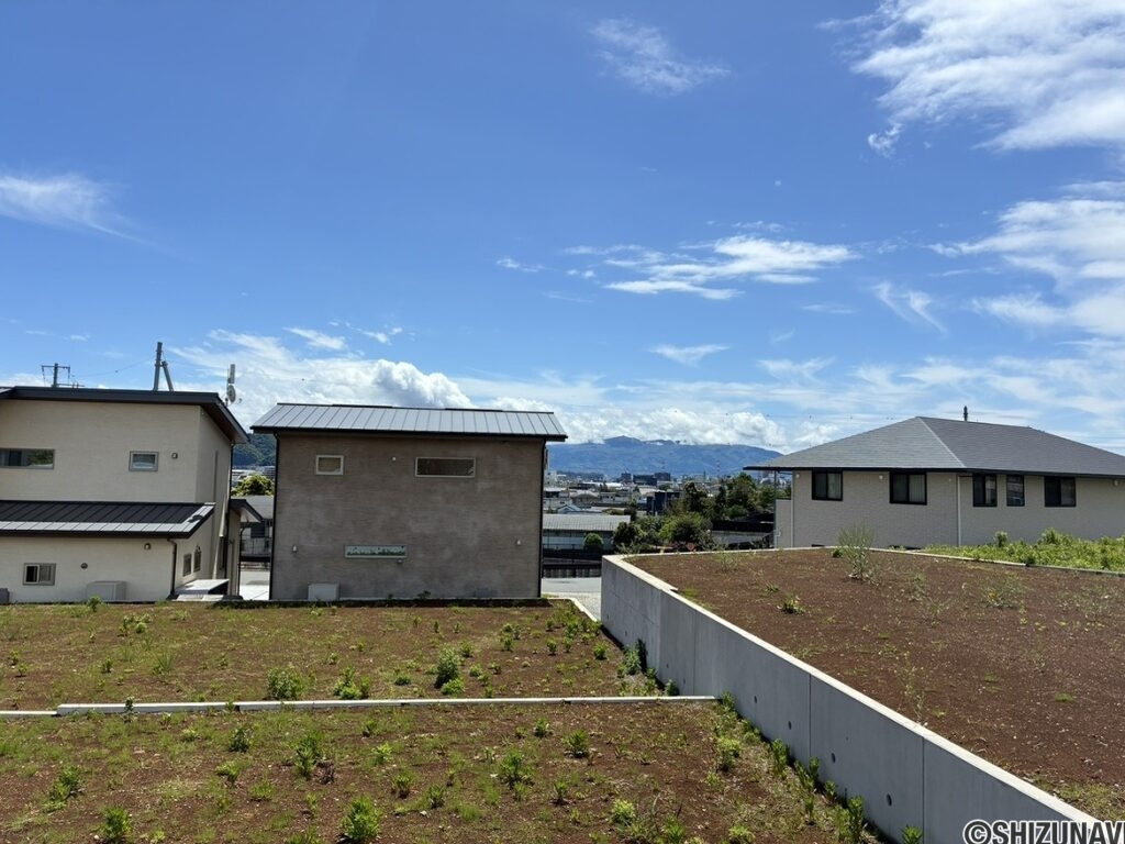 沼津市岡宮　売り土地　外観