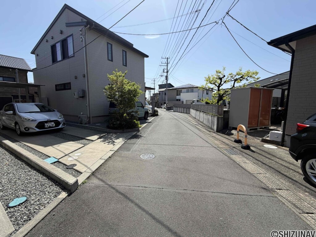 静かな住環境です。