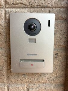 モニター付きインターホン