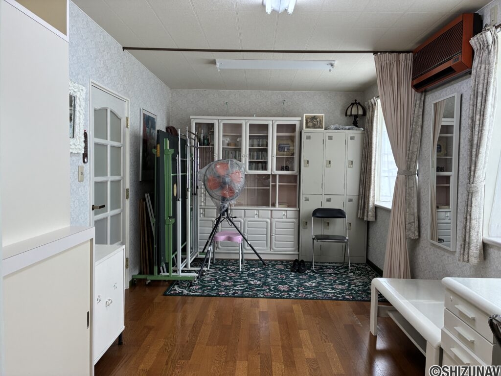 田方郡函南町肥田　鉄骨造　中古住宅の画像