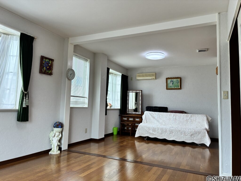 田方郡函南町肥田　鉄骨造　中古住宅の画像