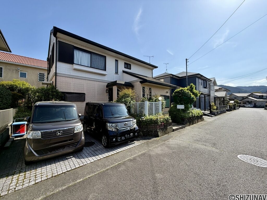 富士市中野台二丁目　中古戸建の画像