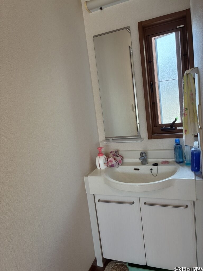 富士市宮下　セキスイハイム施工　中古住宅の画像