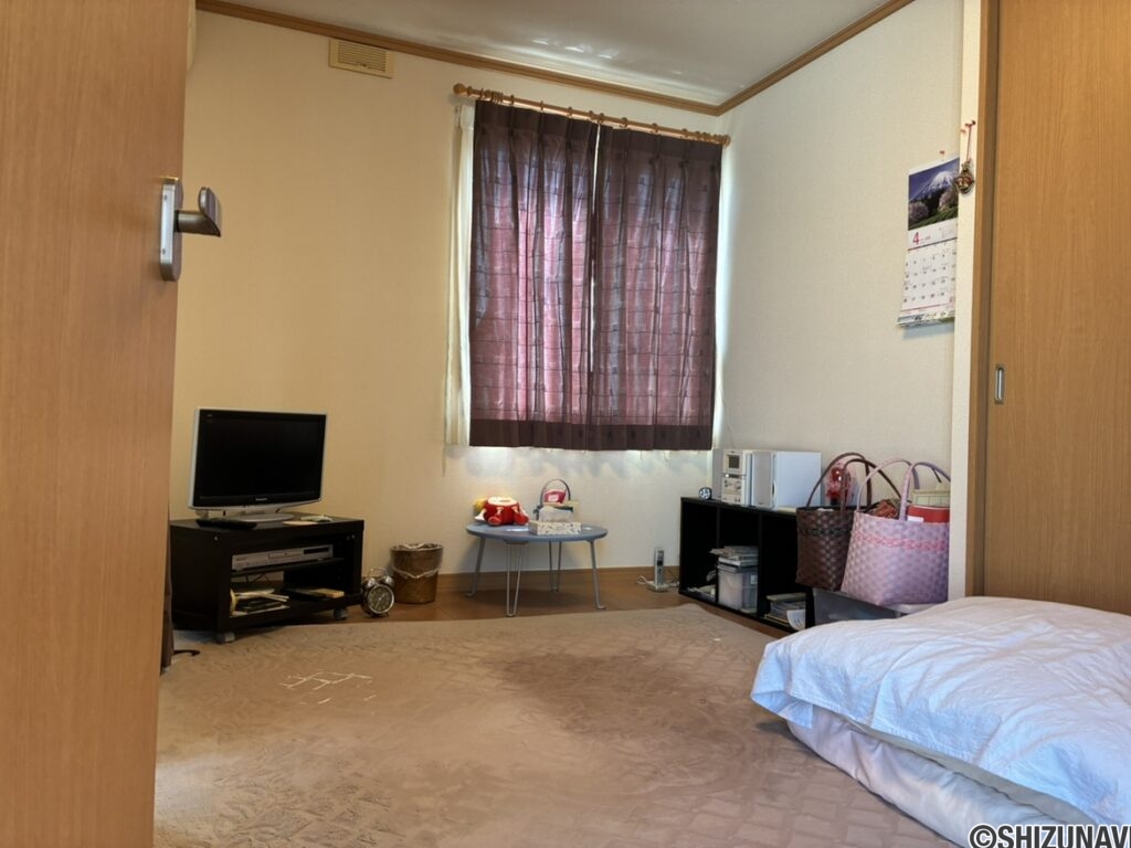 富士市宮下　セキスイハイム施工　中古住宅の画像