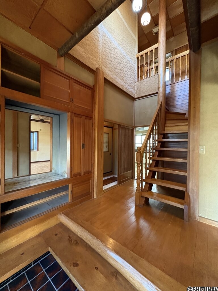 藤枝市旭が丘　中古住宅（現況販売）の画像