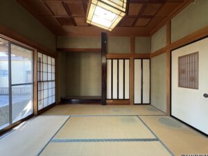 藤枝市旭が丘　中古住宅（現況販売）の画像