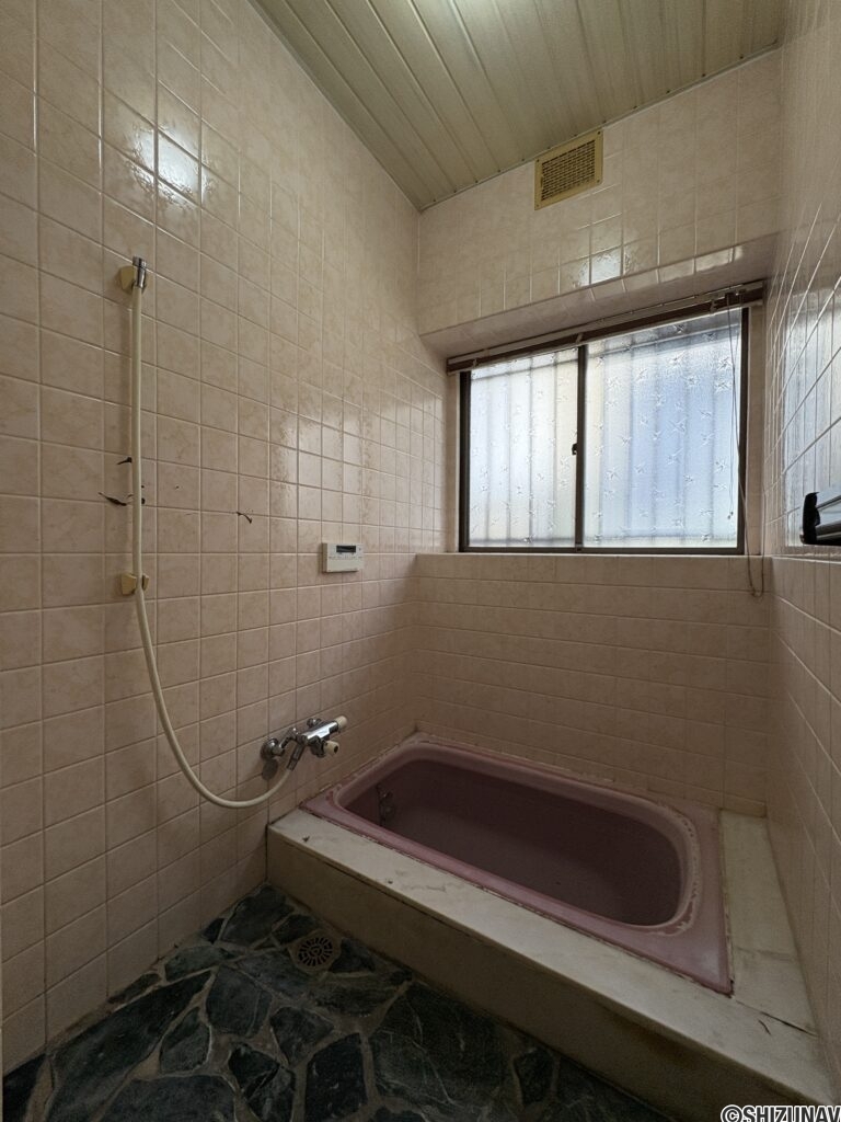 藤枝市旭が丘　中古住宅（現況販売）の画像