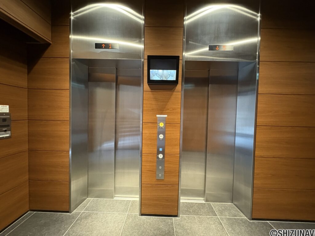 エレベーター2基