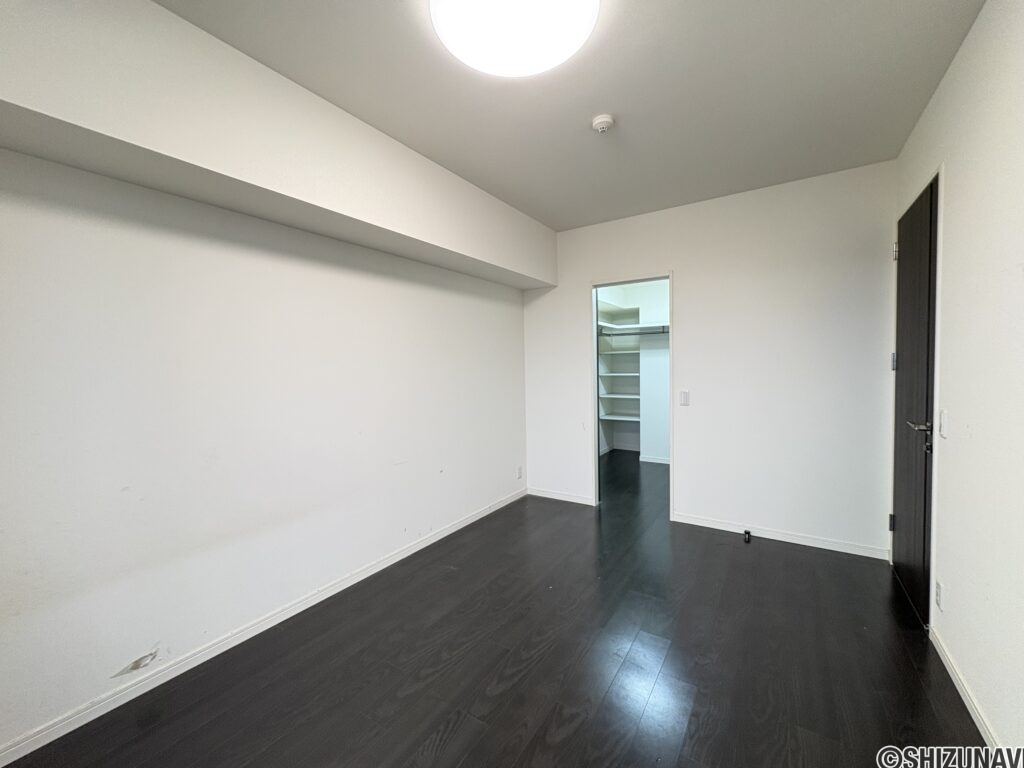 約8.7帖洋室　別角度です。