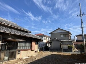 【許可宅地】浜松市中央区伊佐地町　中古住宅の画像