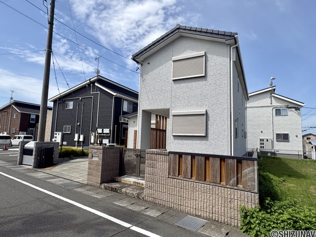 弊社売主につき仲介手数料は不要です。