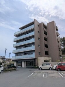 【外観】北側駐車場から撮影