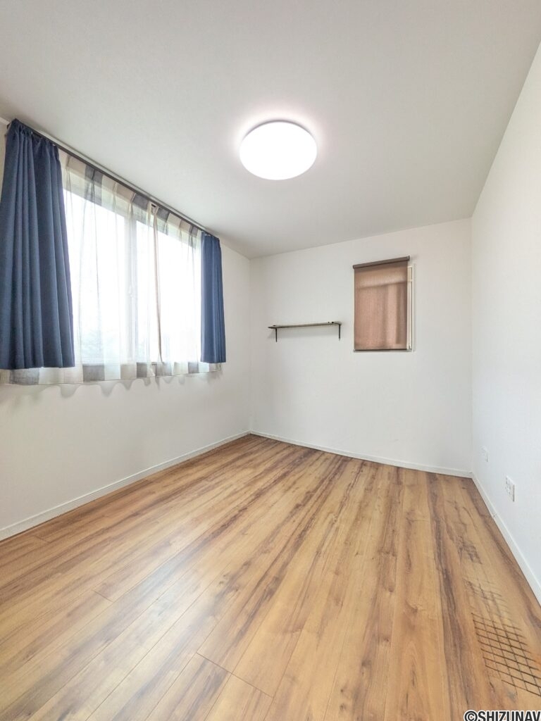 【洋室】南向きのお部屋です！