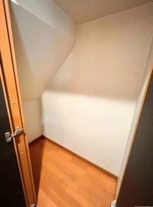 階段下収納