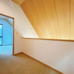 【2階廊下】LDKの吹き抜けになっています