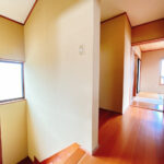 【リフォーム前/2階廊下】