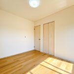 西側洋室　別角度