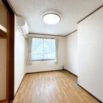 【リフォーム前/2階洋室（1）6帖】