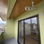 2階バルコニー　洗濯物干し金物