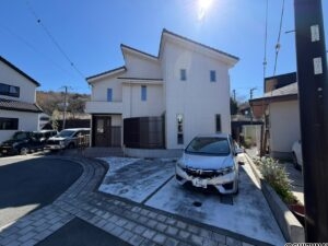 三島市北沢　中古住宅　こだわりの注文住宅の物件画像