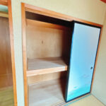 【リフォーム前/2階和室収納】