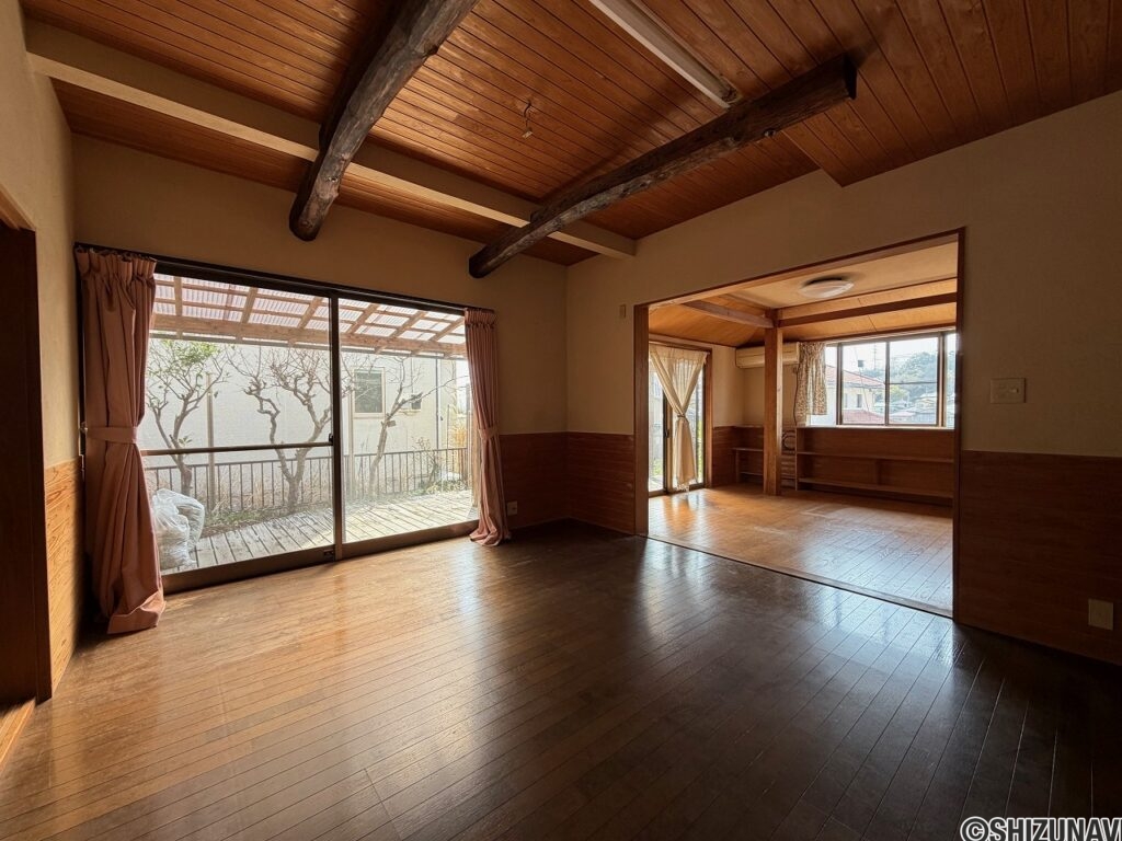 東大場リビング1