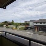 バルコニーからの景観　斜迎えに綺麗な公園あり♪