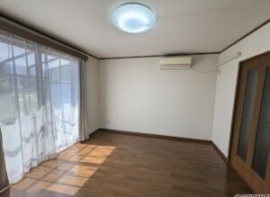 1階南東側の洋室