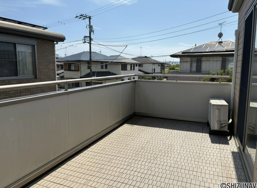 富士市宮下　セキスイハイム施工　中古住宅の画像