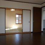 主寝室内に和室4.5畳（畳表替え・障子、襖張替え）