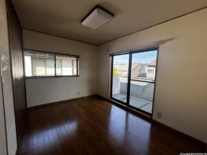 葵区瀬名中央三丁目　部屋数豊富な6LDKの戸建　の画像
