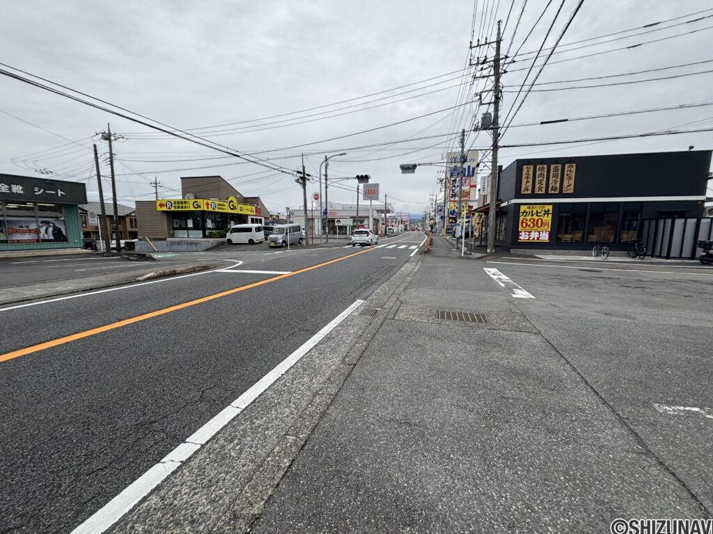 富士宮市小泉　収益　外観