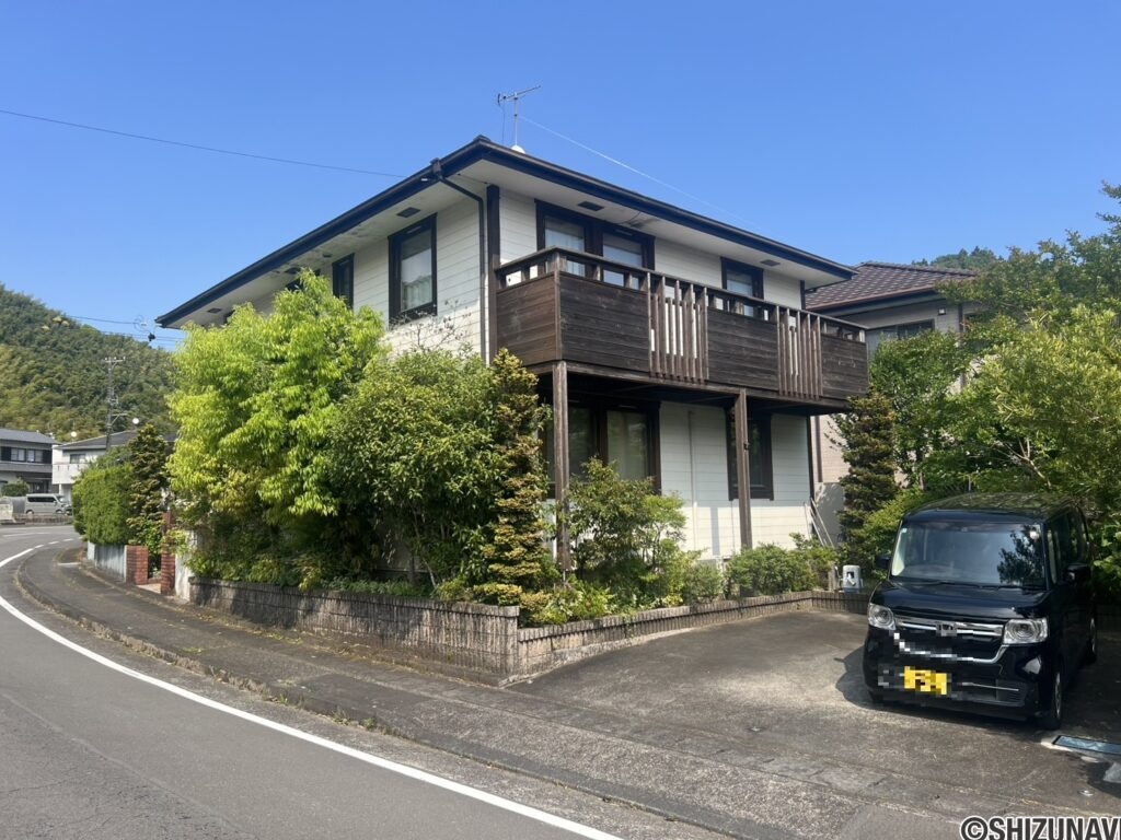 南側より外観