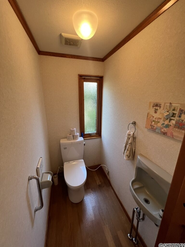 1階トイレ