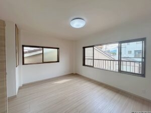 葵区駒形通　3階南側洋室6帖