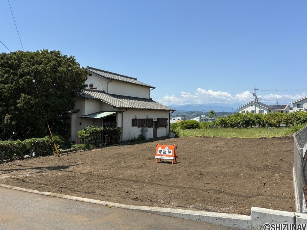 富士市大淵　売り土地　現地外観