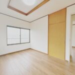 富士宮市淀師2階南東側6帖洋室別角度