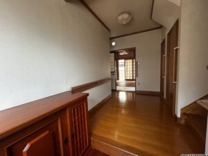 葵区瀬名中央三丁目　部屋数豊富な6LDKの戸建　の画像