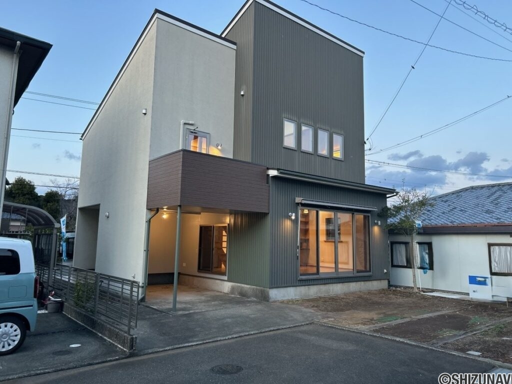 松岡外観