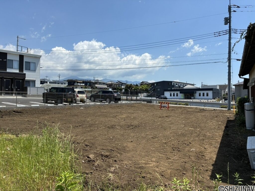 富士市大淵　売り土地　現地外観
