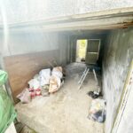 【リフォーム中/車庫】（7/11撮影）大切なお車を雨風から守る車庫付き住宅です。自転車やアウトドア用品の収納にも便利です。残置物撤去、クリーニングを行う予定です。
