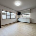 母屋　ダイニングキッチン